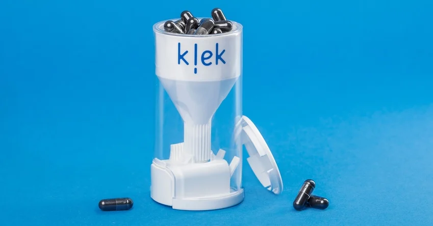 KLEK capsule and tablet dispensing device — Patented mechanism