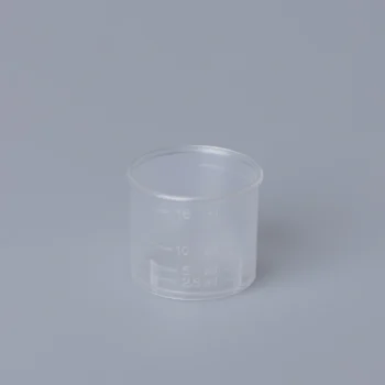 Messbecher mit einem Fassungsvermögen von 18 ml